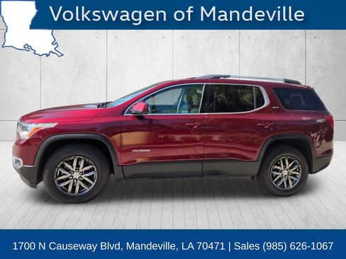 Used 2018 GMC Acadia SLT FWD image 2