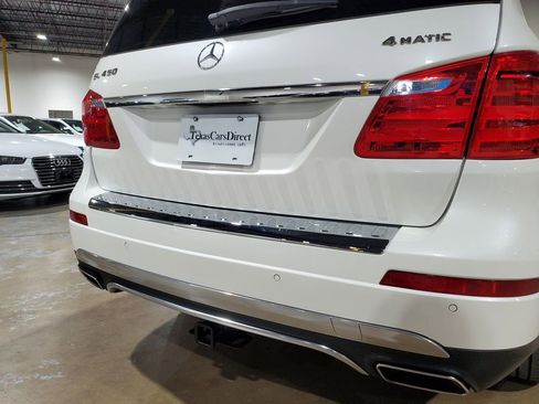 Used 2014 Mercedes-Benz GL 450 4MATIC image 48