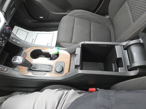 Used 2018 GMC Acadia SLE image 61