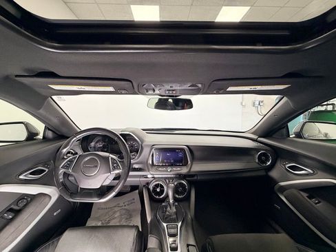 Used 2023 Chevrolet Camaro LT w/ Technology Package RWD image 21