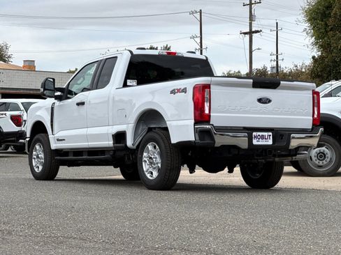 New 2026 Ford F250 XLT image 5