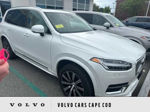 Used 2025 Volvo XC90 B5 Core w/ Protection Package Premier AWD/4WD image 1