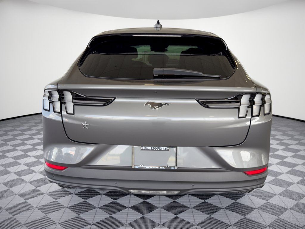 Used 2023 Ford Mustang Mach-E Select RWD image 11