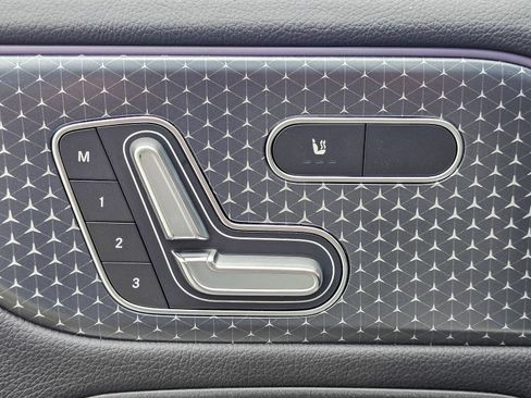 New 2026 Mercedes-Benz GLB 250 4MATIC image 22