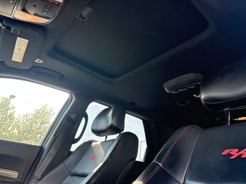Used 2018 Dodge Durango R/T w/ Trailer Tow Group IV AWD/4WD image 14