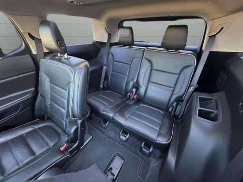 Used 2017 GMC Acadia Denali w/ Technology Package image 25