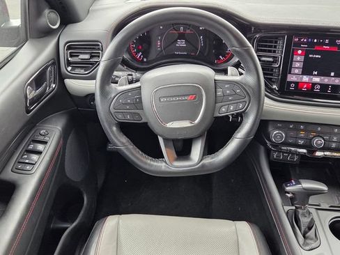 Used 2024 Dodge Durango GT RWD image 7