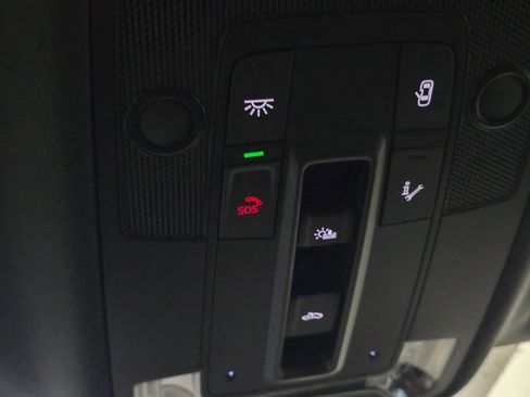 Certified 2025 Audi Q3 2.0T Premium w/ Convenience Package image 47