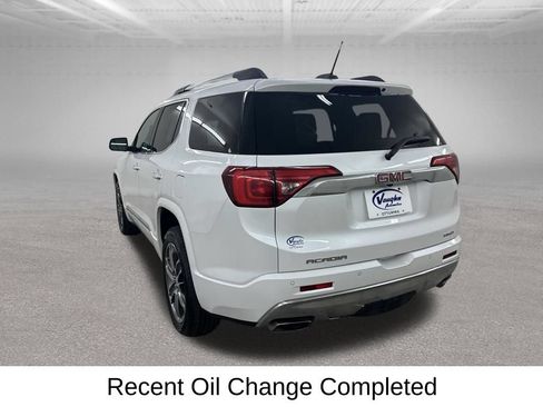 Used 2018 GMC Acadia Denali AWD/4WD image 10