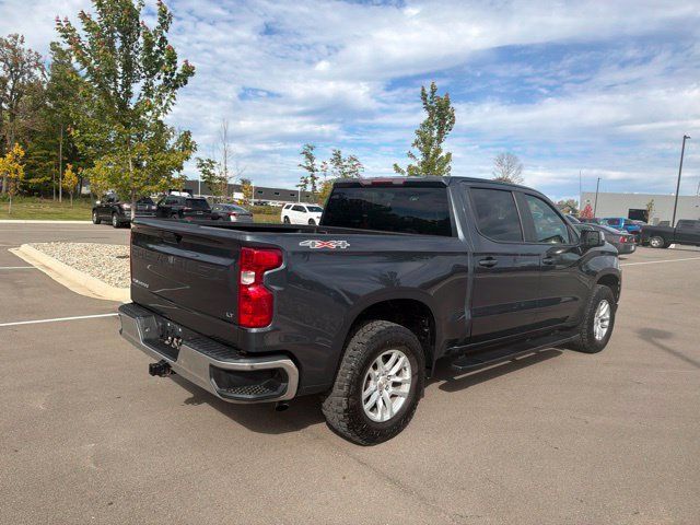 Used 2021 Chevrolet Silverado 1500 LT AWD/4WD image 5