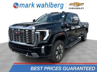 Used 2024 GMC Sierra 3500 Denali w/ Denali Reserve Package AWD/4WD video 1