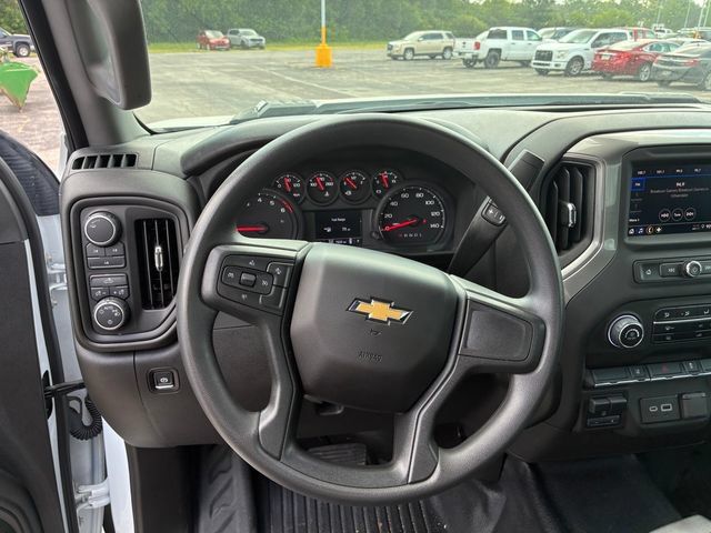 Used 2025 Chevrolet Silverado 2500 W/T AWD/4WD image 41