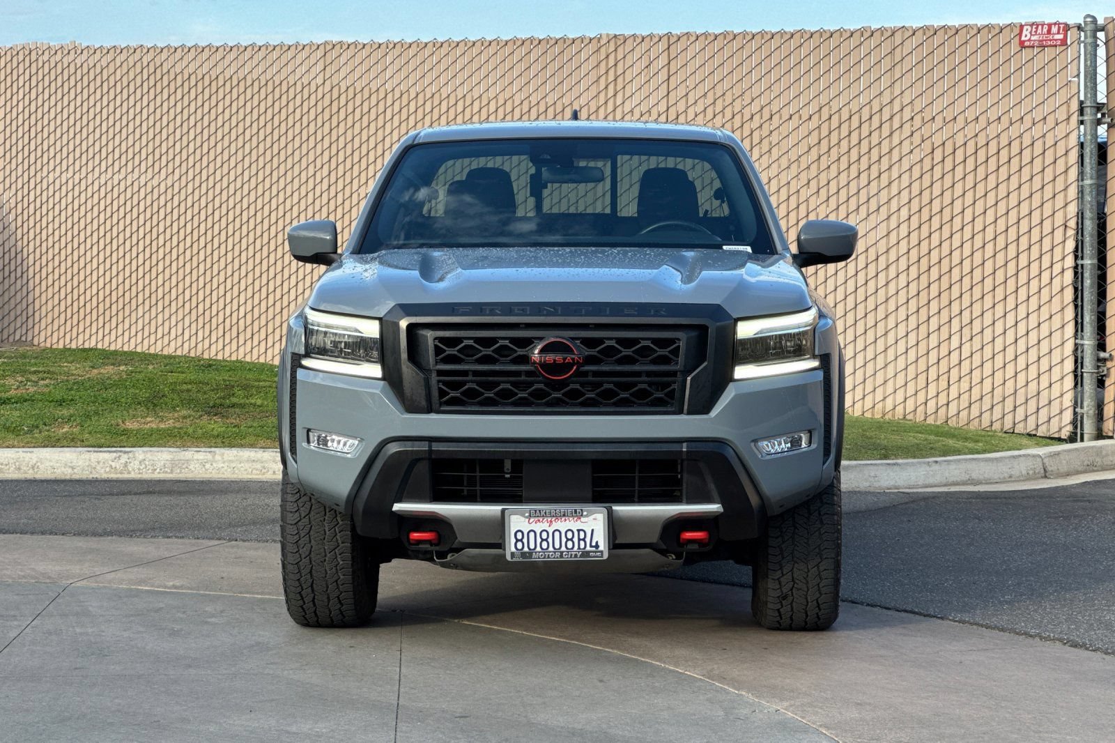Used 2024 Nissan Frontier PRO-4X w/ Off-Road Protection Package AWD/4WD image 9