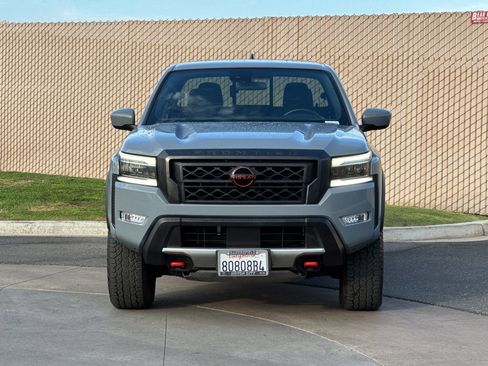 Used 2024 Nissan Frontier PRO-4X w/ Off-Road Protection Package AWD/4WD image 9