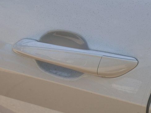 New 2025 Hyundai Elantra Limited image 20