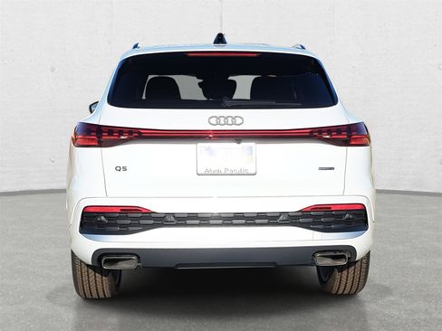 New 2025 Audi Q5 Premium Plus image 6