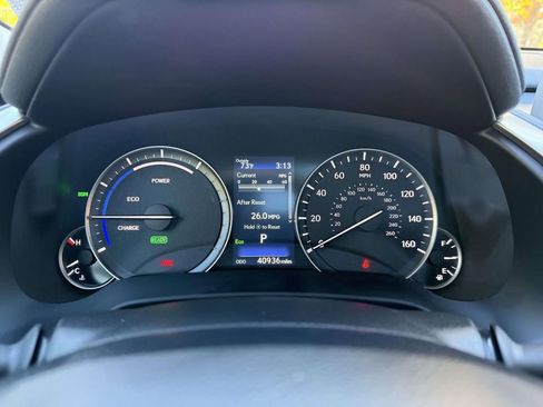 Used 2022 Lexus RX 450h AWD w/ Premium Package image 30