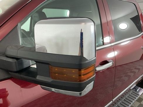 Used 2017 GMC Sierra 2500 Denali image 9