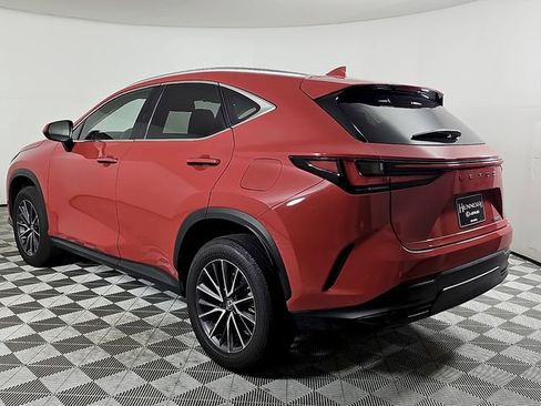 Used 2024 Lexus NX 250 FWD w/ Towing Package (2000 Lbs) image 7