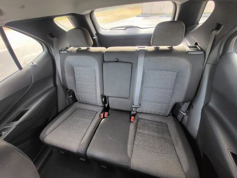 Used 2024 Chevrolet Equinox LT image 12