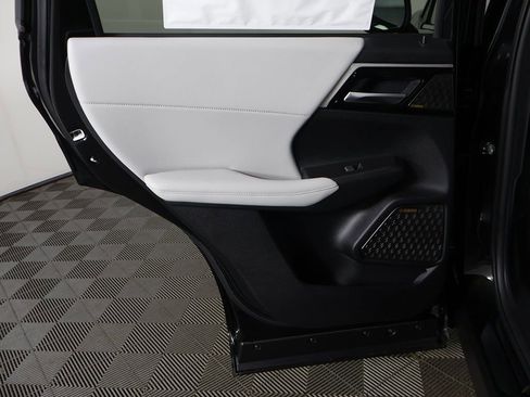 New 2025 Mitsubishi Outlander SE AWD/4WD image 29