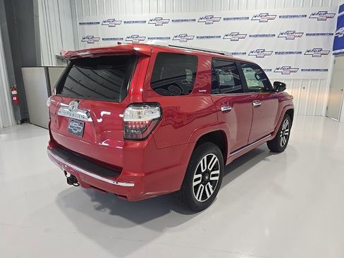 Used 2016 Toyota 4Runner Limited image 8