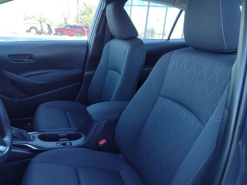 Used 2025 Toyota Corolla LE image 15