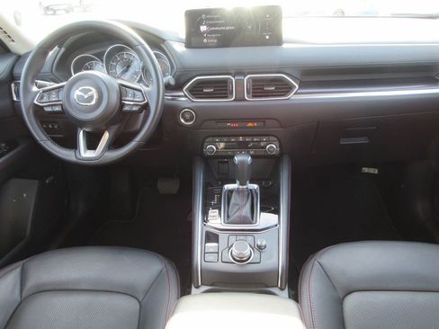 Used 2025 MAZDA CX-5 Carbon Edition image 16