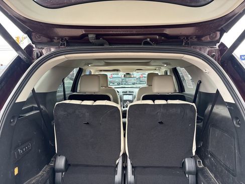 Used 2019 Ford Explorer Platinum image 36