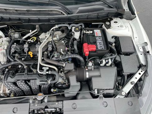 Used 2025 Nissan Altima 2.5 SV image 38