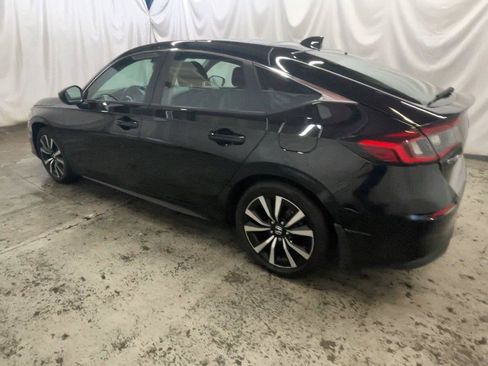 Used 2024 Honda Civic EX-L image 10