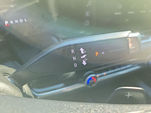 Used 2026 Chevrolet Equinox LT w/ Convenience Package II image 17