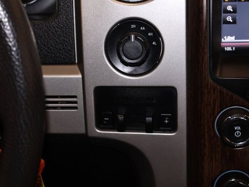 Used 2014 Ford F150 Lariat w/ Equipment Group 502A Luxury image 28