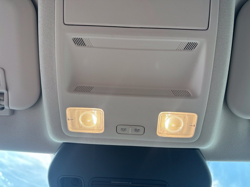 Used 2022 Ford Escape SE w/ Convenience Package FWD image 28