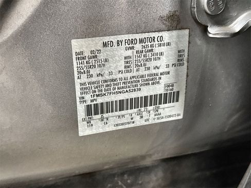 Used 2022 Ford Explorer Limited image 34