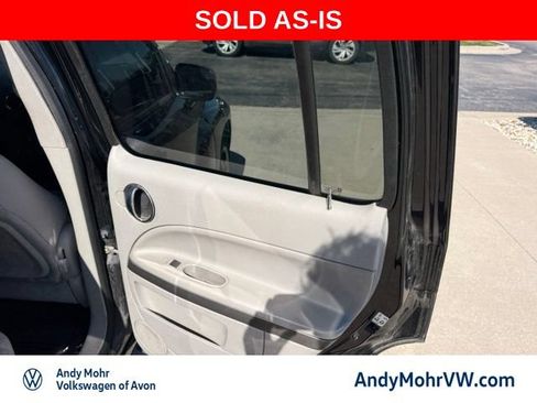 Used 2010 Chevrolet HHR LS FWD image 16