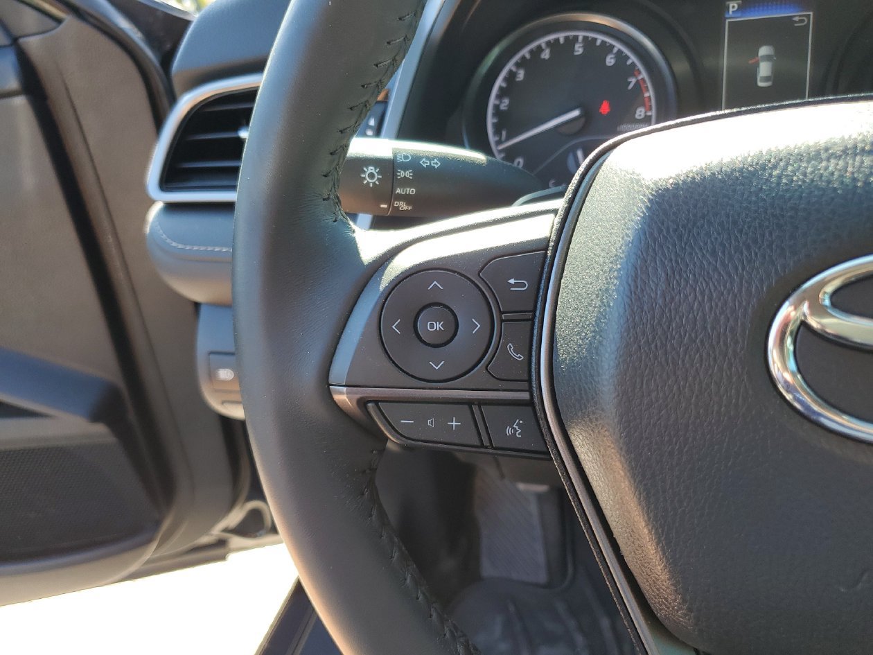 Used 2024 Toyota Camry SE w/ Convenience Package FWD image 28