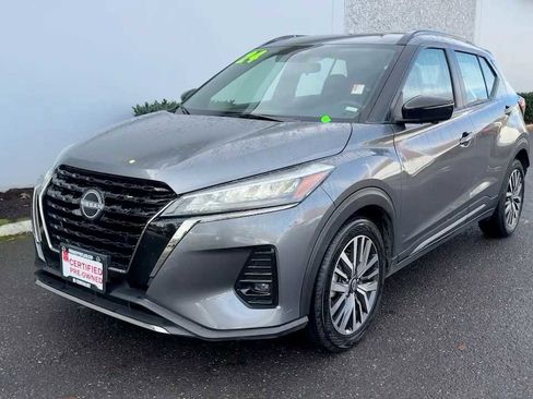 Certified 2024 Nissan Kicks SR image 4