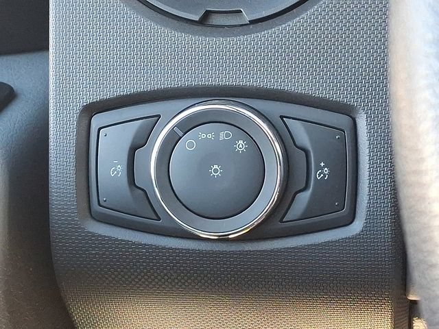 Used 2023 Ford F650 2WD Regular Cab Super Duty image 27