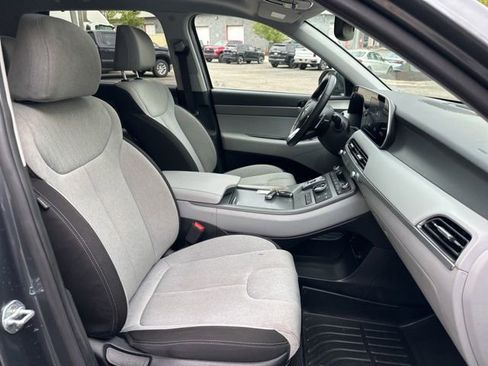 Used 2022 Hyundai Palisade SEL w/ Convenience Package AWD/4WD image 32