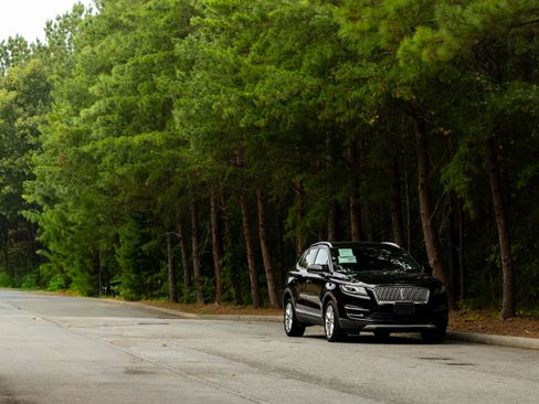 Used 2019 Lincoln MKC Select w/ Select Plus Package image 41