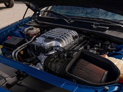 Used 2021 Dodge Challenger SRT Hellcat Redeye image 31