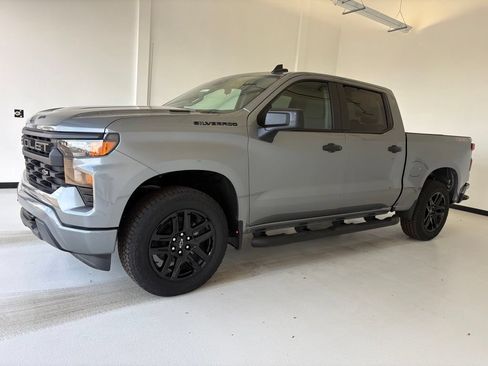 New 2026 Chevrolet Silverado 1500 Custom w/ Turbomax Blackout Package AWD/4WD image 15
