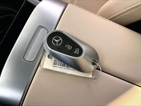 Certified 2026 Mercedes-Benz GLC 300 4MATIC image 15