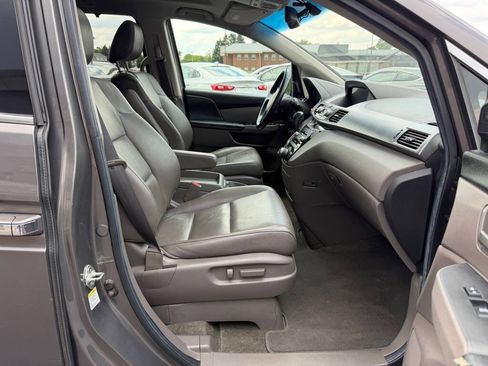 Used 2011 Honda Odyssey Touring image 11