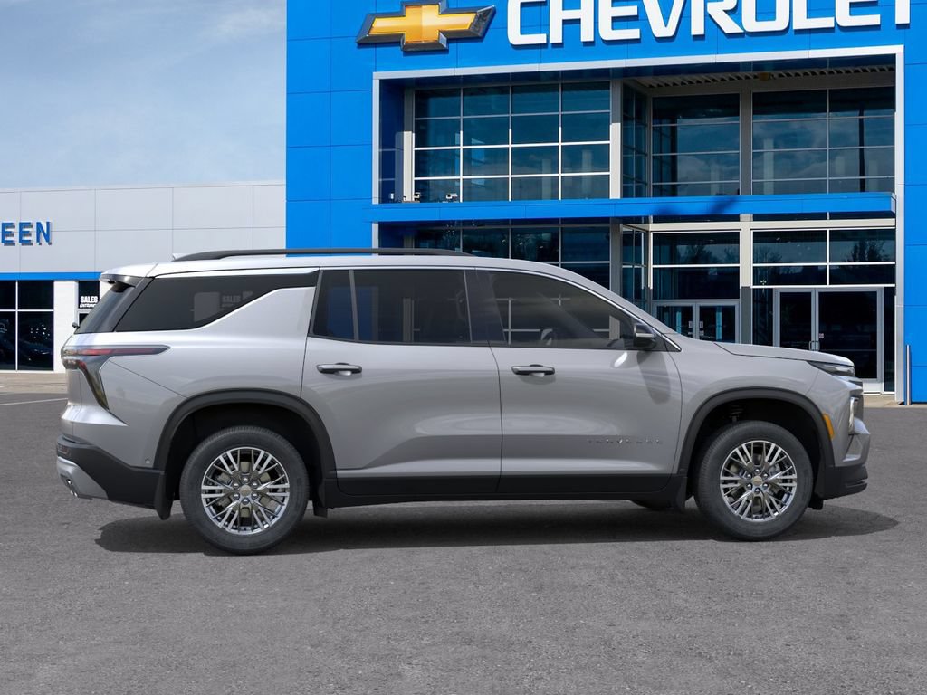 New 2027 Chevrolet Traverse LT FWD image 5