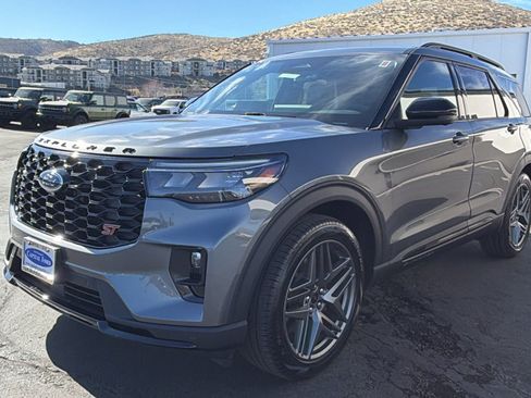 New 2026 Ford Explorer ST w/ Sun And Sound Package image 7