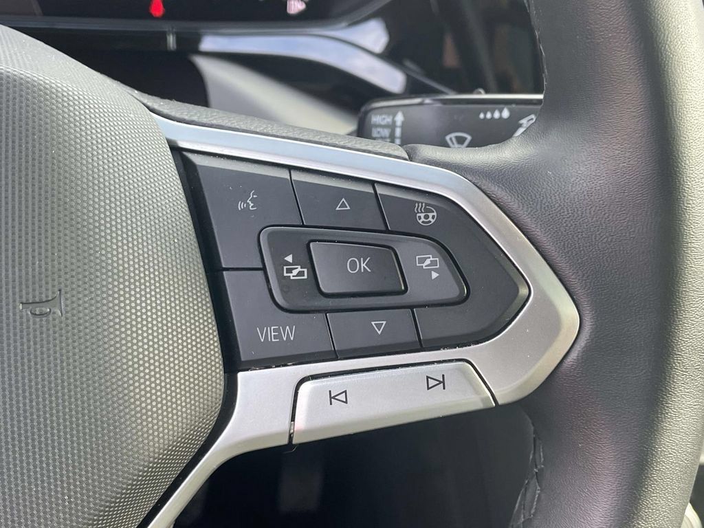 Certified 2024 Volkswagen Taos SE AWD/4WD image 27
