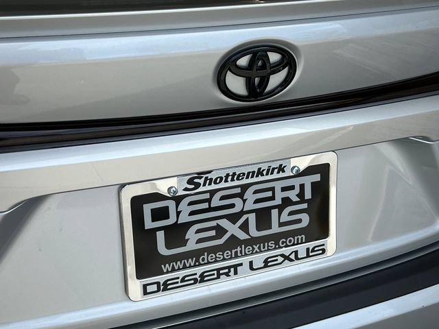 Used 2026 Toyota Corolla SE w/ SE Package FWD image 18