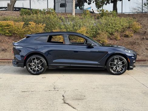 New 2026 Aston Martin DBX 707 image 13